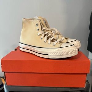 CONVERSE CHUCK 70 VINTAGE CANVAS HIGH TOP Lemon Drop A00458C Women’s 6